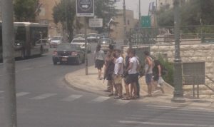 Bewaffnete israelische Zivilisten, Photo: Ana C.